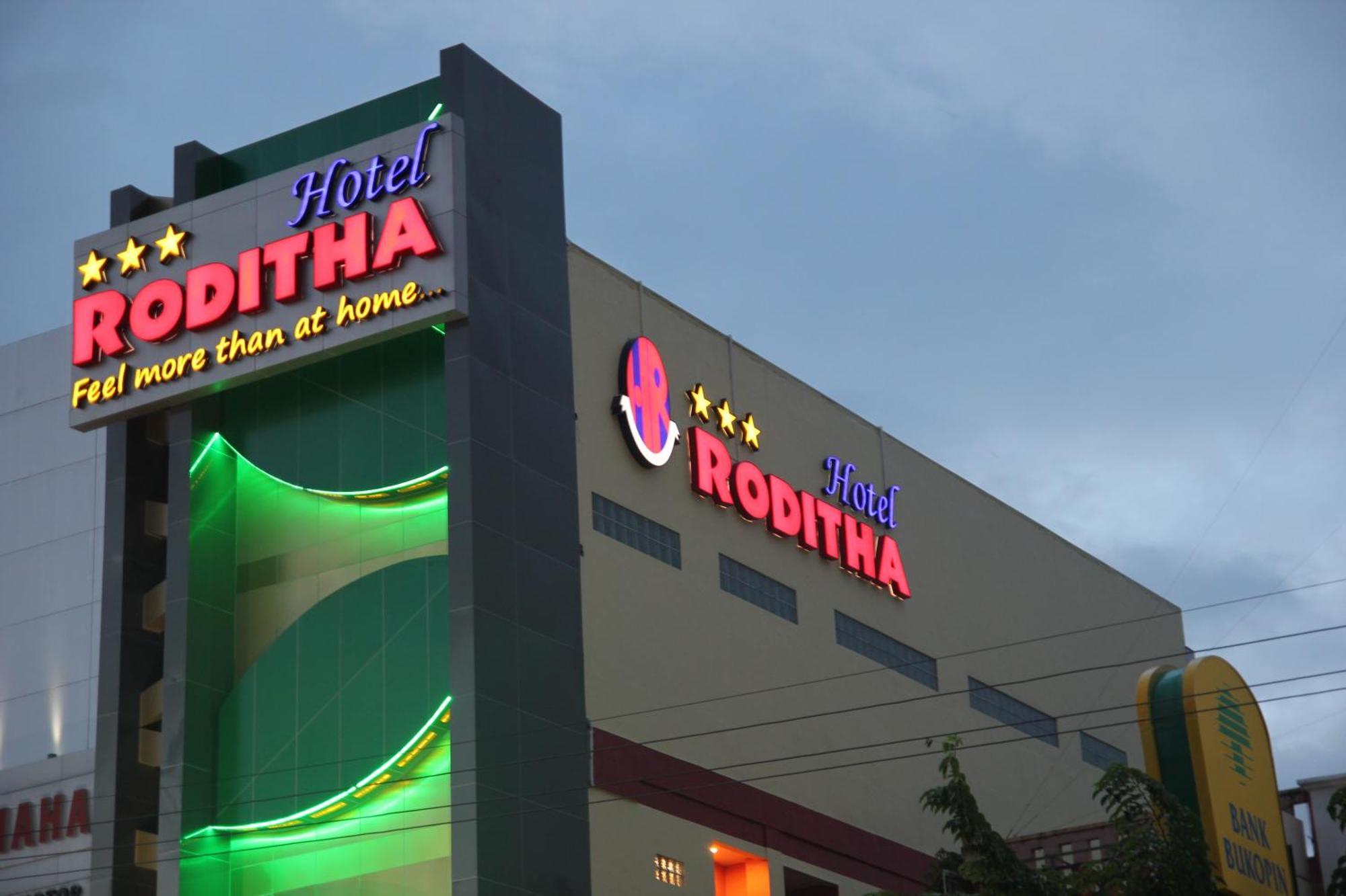 Hotel Roditha Banjarbaru Banjarmasin  Exterior foto